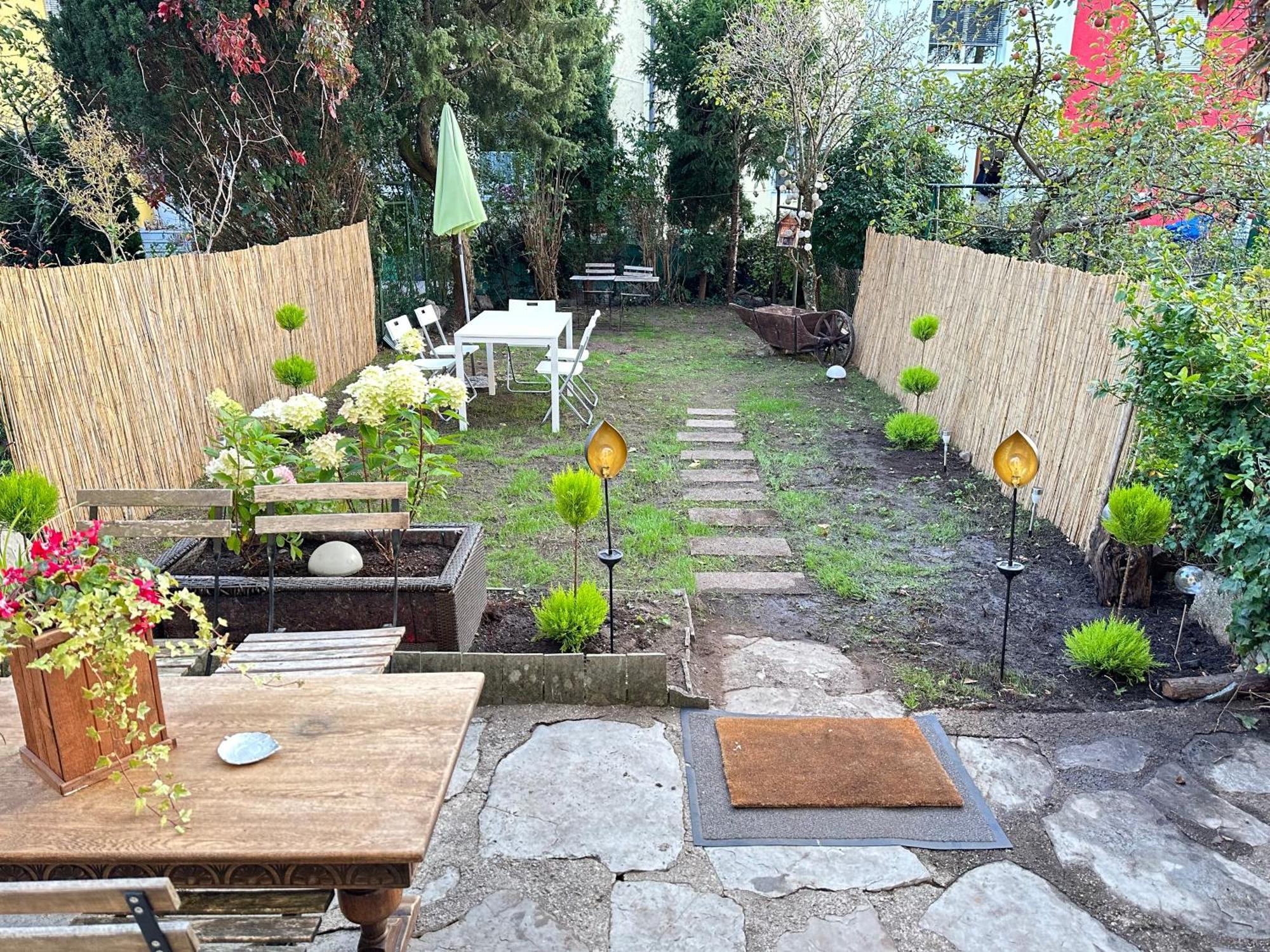 The Peaceful Garden Family With Free Parking